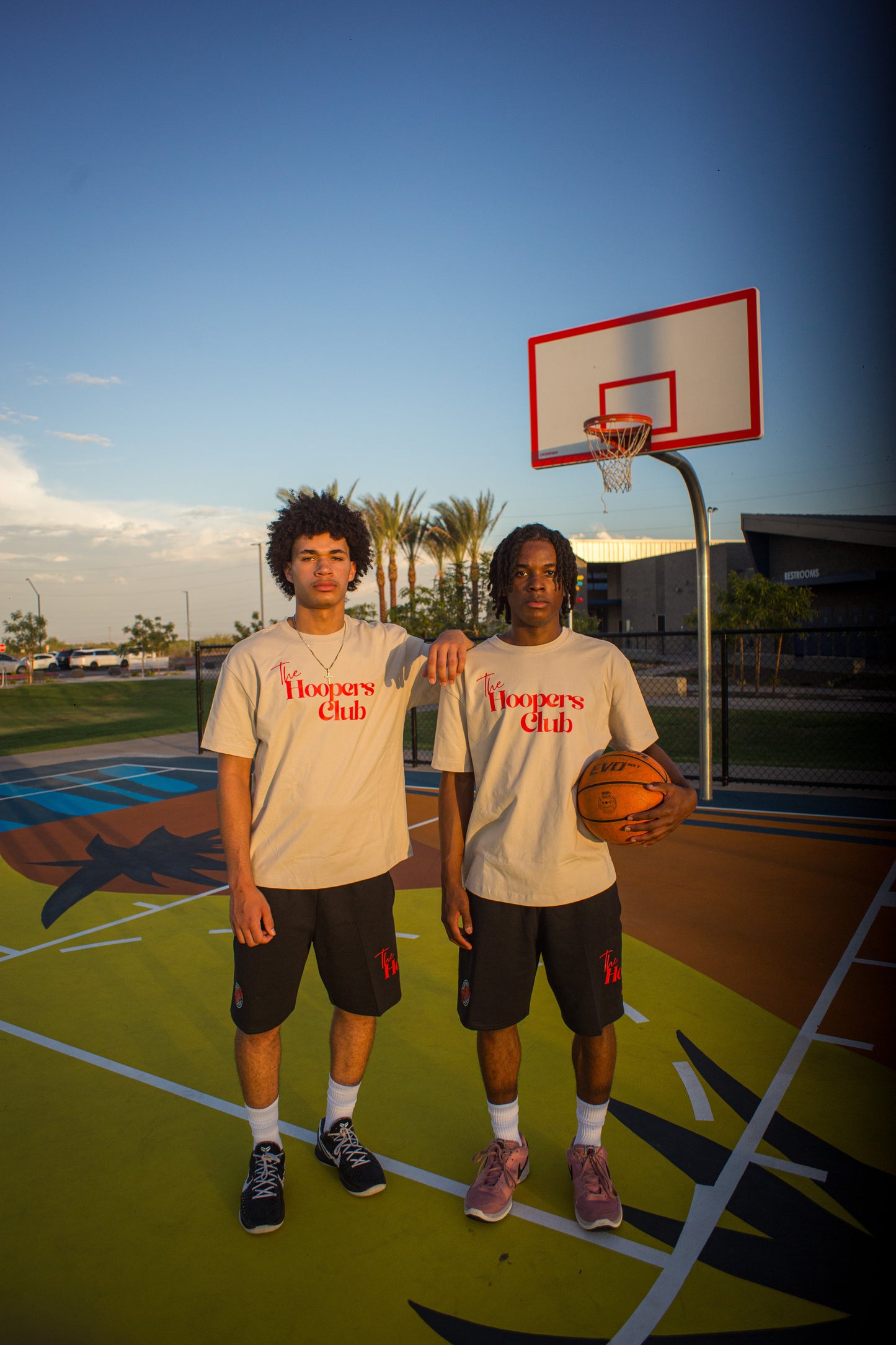 7.5oz Heavyweight Hoopers Club Dust Tee